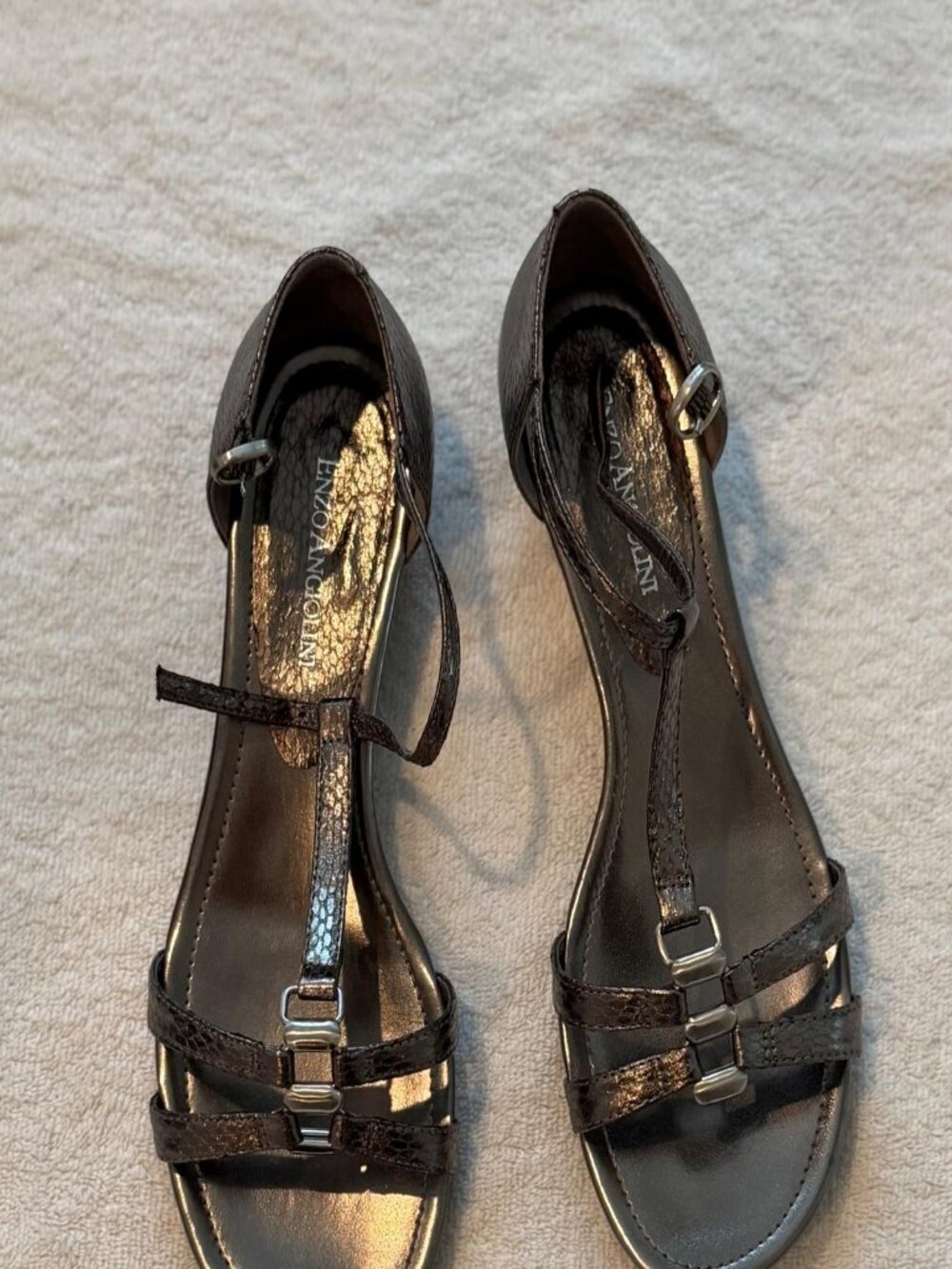 New In Box Enzo Anglioni strappy Sandals. 7.5. - Picture 4 of 7